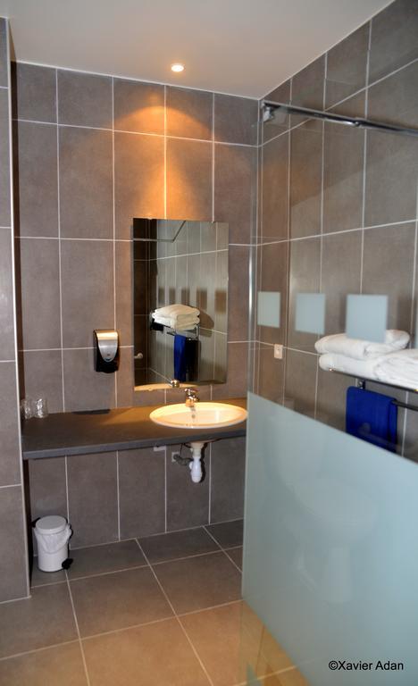 Douce France Hotel Cuxac-d'Aude Room photo