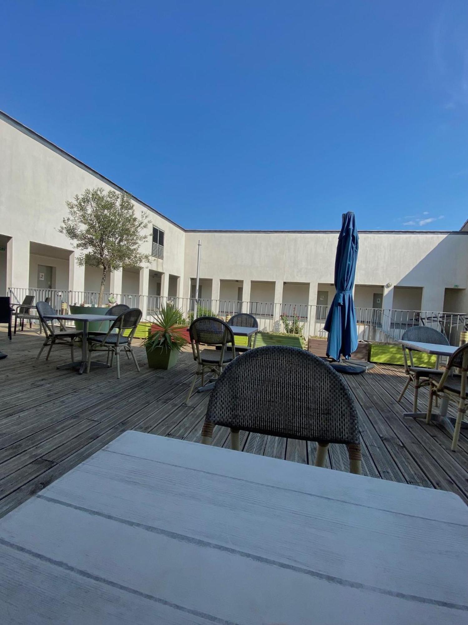 Douce France Hotel Cuxac-d'Aude Exterior photo