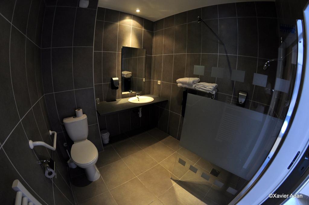 Douce France Hotel Cuxac-d'Aude Room photo